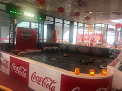 -东方明珠·可口可乐欢乐餐厅