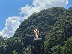 -高荡千年布依古寨旅游景区