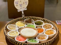 -包整·丝娃娃(一览甲秀楼风景店)