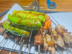 -泰山王老三串旗舰店(万达店)