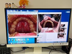 -瑞尔齿科(上海长风大悦城店)