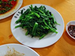 -荣生萝卜汤饭店