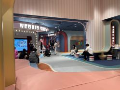 -奈尔宝家庭中心·亲子餐厅(北京东坝万达店)