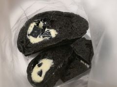 墨鱼芝士欧包-罗森尼娜(德思勤店)