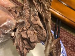 手抓羊肉-伊帆食府·青海地方特色美食