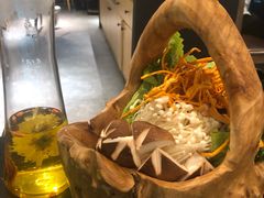 -东椰·海南椰子鸡火锅(朝阳门店)