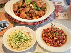 -肥肥虾庄·金牌油焖大虾(沙湖店)