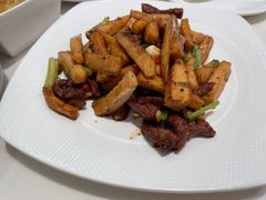 蜜椒汁杏鲍菇牛柳丝-太兴餐厅(东方广场分店)