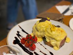 黑松露帕尔玛火腿班尼迪克蛋-UPPER KITCHEN(延安路店)