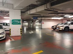 -苏宁电器广场·停车场