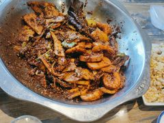 -嘎嘎鸭下巴·爆辣干锅(明教寺店)