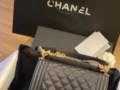 -Chanel(德基广场店)