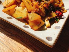 腌菜炒土豆片-云之南(八里庄店)