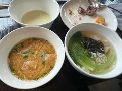 -通安客栈中餐厅·何家小馆