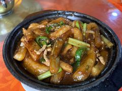 咸鱼茄子煲-红炎炎农家菜老字号(金水台店)