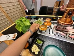 -臻牛烤肉
