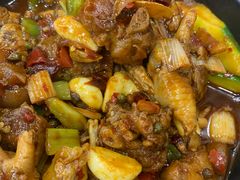 -江城燕子大排档(江汉路步行街店)