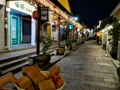 -仓桥直街臭豆腐