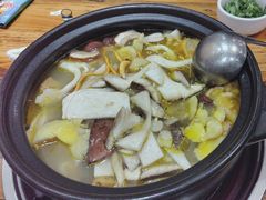 -菌之家·专业纯野生菌火锅·特色炒菌
