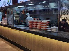 自助取餐区-老半斋(福州路店)