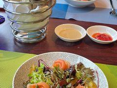 烟熏三文鱼沙拉-香格里拉鱼跃地中海西餐厅·牛排披萨