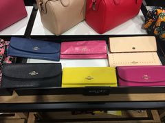-东荟城名店仓