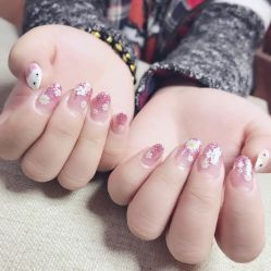 -睫乐园•睫公馆•美睫美甲沙龙