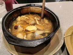 武定母鸡炖野生菌-半山腰·云南菜(侨福芳草地店)