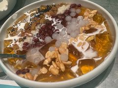 -姚姚酸菜鱼·金戈戈香港豉油鸡(喜荟城联名店)