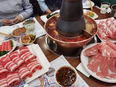 -楼外楼大刀肉传统火锅居(博学路店)