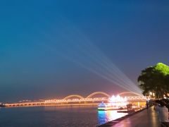 -人民防洪胜利纪念塔