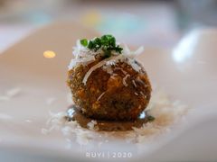 JGの黑松露芝士球-Jean Georges