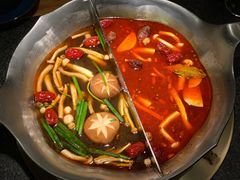 -湊湊火锅·茶憩(东城万达店)