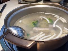 -喃喃椰·糟粕醋·椰子鸡火锅(七堡花园店)