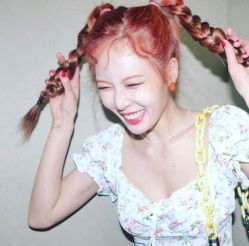 -AYO SALON