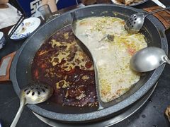 -秦巴石锅鱼