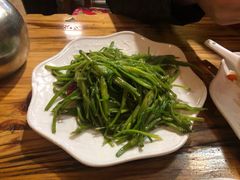 -小锅巴纳西餐厅