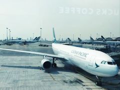 -星巴克(香港国际机场44号闸店)