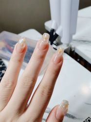 -UGIRL有个美甲