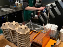 -星巴克(广州百信广场东区店)