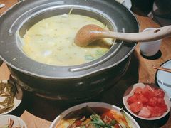 -九锅一堂酸菜鱼(新南凯德直营店)