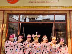 门面-晶莹品鲜.顺德鱼生.特色桑拿菜