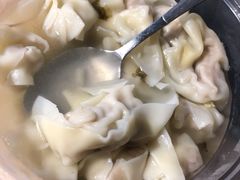 -笑来喜馄饨小笼工坊店(湖滨街店)