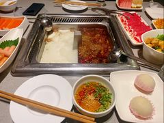 -海底捞火锅(凯德广场店)