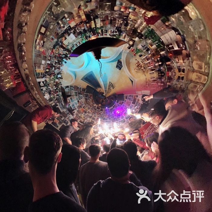 revolucion cocktail 革命酒吧