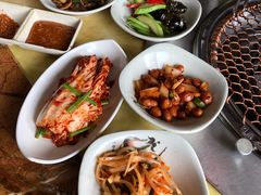 -牛信亭韩国料理·炭火烤肉(紫藤路店)