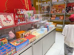 -泡泡玛特POPMART(蓝色港湾店)