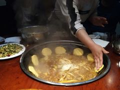 -铁锅炖灶台鱼老三炖鱼馆