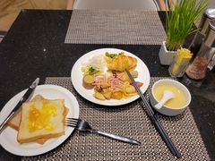 -西安长征华美达酒店