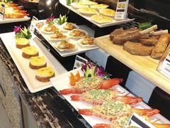 -岷山饭店-芝芝自助餐厅